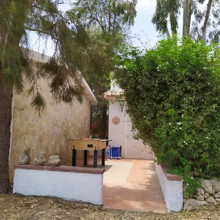 Igloo Sulla Spiaggia Ferienhaus